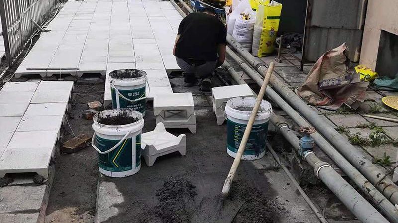 JS防水涂料一公斤刷几平米？揭秘施工用量计算技巧